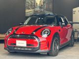 【MINI正規ディーラーMINI NEXT福岡東】弊社車輌をご覧頂き、誠にありがとうございます♪車輌価格には保証料金も含まれております。安心してご検討下さい! ※定休日 第二・第三火曜日と毎週水曜日