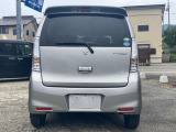 雪道でも安心の4WDのお車も多く取り揃えています。
