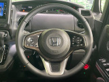 【純正革巻きステアリング】上質な革を使用することで、手にしっかり馴染みとても運転しやすいハンドルです♪