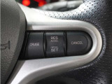 ◆クルーズコントロール◆ステアリングの右側には高速道路で威力を発揮するオートクルーズの操作スイッチががついています。手元で操作ができるので、安全に運転できます!