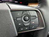 ハンドルには各種スイッチがありますが、運転中でも操作がしやすくなっております。