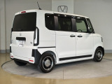 ご納車までの期間ですが、県内のお客様は1、2週間、県外のお客様は2、3週間ほどでご納車が可能となります。ただし、お支払いや書類の状況によっては多少の前後もありますので、その際には何卒ご了承下さい。