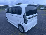 中古車にもボディーコーティング施工できます。一度ボディを磨いてから施工しますので、光沢のある綺麗な状態でお乗りいただけます。お気軽にご相談下さい。