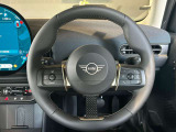 アクティブクルーズコントロール付き!前車との車間調整を自動で行ってくれるので、ロングドライブも楽楽です。