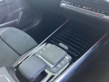 お気軽にお問い合わせください。Tel:075-325-0440 Mobile:070-2313-8676  中古車担当:時女まで