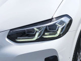LEDのパワフルな白色光は太陽光の特性に近く、優れた視認性を発揮します。