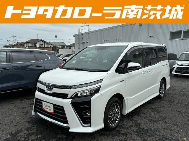 ヴォクシー 1.8 ハイブリッド ZS 