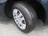 185/65R15インチ。