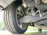 お車を安心してお乗りいただく為には、足回りの定期点検が欠かせません。サービスサポート(有償保証)では無料点検もご提供しており、安心のカーライフをお過ごしいただけるサポート体制が整っています。