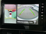 アラウンドビューは4方のカメラで真上から車を見たようにモニタで確認ができる日産自慢の装備です。周辺の安全確認、小さなお子様や障害物も確認できるので、駐車のしやすさだけでなく、事故防止にも役立ちます♪