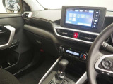 運転席周りのパネルは使いやすいように設定されています。