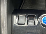 3つのドライブモード、STANDARD、SPORT、ECOのモードに切り替えることができます。