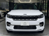 Jeepらしい力強さを残しながらもスタイリッシュで大人数でも乗りやすい7人乗りSUV