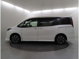 【アウトレット車】傷が多い・走行距離が多い等、現状でのお渡しのお車ですが、まだまだ現役でお乗りいただけるお車をご用意しております。ご納車前にはトヨタのエンジニアが点検整備をしてお渡しさせて頂