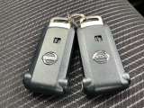 スグレモノのインテリジェントキー!キーを持ち合わせていれば、ドア施錠・開錠とエンジン作動・停止ができ、さらにインロック防止機能があり、安心・便利です♪