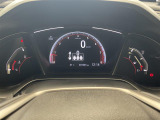 【スピードメーター】メーターがシンプルで見やすく運転しやすいですね!