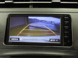 バックガイドモニターで、後方を確認しながら安心して駐車することができます。運転初心者も熟練者も必須の機能ですよ!
