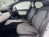 【車内ルームクリーニング済】専門スタッフにより車内はきれいにルームクリーニングを行っております。
