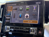 【BIG-X11インチナビ】人気の大画面BIG-Xナビを装備。専用設計で車内の雰囲気にマッチ!ナビ利用時のマップ表示は見やすく、テレビやDVDは臨場感がアップ!いつものドライブがグッと楽しくなります♪