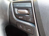 ブルートゥースに接続すれば、スマホに入れている音楽が聞けたり運転中に電話がかかってきてしまった場合もハンドルから電話を取ることができます!