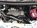 アイドリングストップ搭載!停車中のアイドリングを停止することで、燃費の向上や排出ガスの抑制などに効果があります!エンジンルーム内も高品質カー洗浄技術「まるまるクリン」実施済みです!