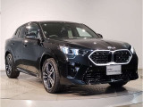 【BMWの伝統-2】時代を超える美しさ。磨き抜かれたエアロダイナミクスが瞳を奪う。一目で伝わるスポーティーなプロポーションは、BMWの走行性能を生み出すのに欠かせない要因の一つです。