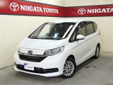 ホンダフリードGホンダセンシング、プラチナホワイトパールになります。
