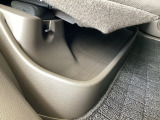 濡れた傘や置き靴などをすっきりしまえる最適なシートトレー