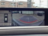 狭い場所での駐車やすれ違いなどでより的確な運転操作に役立つ360&deg;ビューモニターが装備されています。