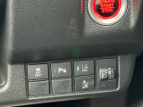 運転席操作部スイッチの画像です。