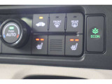 シートヒーター装備付き車!!座席に埋め込まれた電熱線によりシートを暖めることが出来る装備で、温められたシートは、寒い冬には最適です!!