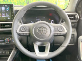 【純正革巻きステアリング】上質な革を使用することで、手にしっかり馴染みとても運転しやすいハンドルです♪