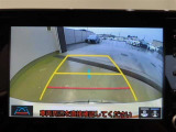 バックガイドモニターで、後方を確認しながら安心して駐車することができます。運転初心者も熟練者も必須の機能ですよ!