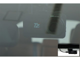 ドライブレコーダー(TZ-DR500)装備してます。フロントとリヤーのカメラで録画しているので万が一の時の記録で安心です。