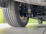 お車を安心してお乗りいただく為には、足回りの定期点検が欠かせません。サービスサポート(有償保証)では無料点検もご提供しており、安心のカーライフをお過ごしいただけるサポート体制が整っています。