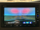 【バックカメラ】運転が苦手な方も車庫入れラクラクです!ギアをリバースに入れれば自動的に切り換わりますので、面倒な操作は不要です♪狭い駐車場もお車を傷つけず安心ですね!