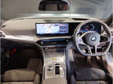 アウトバーンでの走行を見据えたBMWのブレーキシステムはもしもの時にもいち早くマシンを停止してくれます。