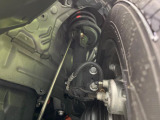 お車を安心してお乗りいただく為には、足回りの定期点検が欠かせません。サービスサポート(有償保証)では無料点検もご提供しており、安心のカーライフをお過ごしいただけるサポート体制が整っています。