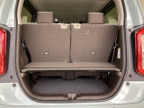 アイデア次第でいろいろな使い方ができる広くて使い勝手のいい荷室