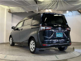当社でご購入頂いた全ての車両はご納車前、エンジンオイル交換・ワイパーゴム・ブレーキ点検・調整・その他確認の上ご納車いたします。