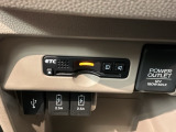 いまや快適なカーライフに欠かせないETCが付いています。