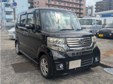 両側スライドドアで乗り降りもラクチン!!