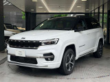Jeepらしい力強さを残しながらもスタイリッシュで大人数でも乗りやすい7人乗りSUV