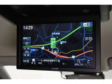 後席ディスプレイ搭載!ロングドライブには欠かせません。