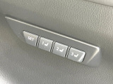 【メモリー機能付きパワーシート】ドライバーごとに設定したシート位置を記憶して、ボタン一つで切り替えできる便利な機能!運転する方が複数名いらっしゃるご家庭におすすめです♪