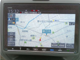 お出かけの際に安心のナビ付です☆バックカメラ機能で駐車もスムーズに行えます。