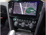 VW純正インフォティメントシステム「DiscoverPro」大変使いやすいタッチパネル型ナビゲーションでETC2.0とバックカメラが付いています。