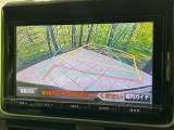 【バックカメラ】駐車時に後方がリアルタイム映像で確認できます。大型商業施設や立体駐車場での駐車時や、夜間のバック時に大活躍!運転スキルに関わらず、今や必須となった装備のひとつです!
