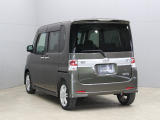 【コーティング/ガードコスメSP】好評のコーティング施工で愛車のボディをケアしませんか?紫外線や酸性雨等の劣化によって塗装面の光沢の消失や塗装の剥離を防ぎます!