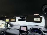 ★ミラー付きサンバイザー★開くとバニティーランプが点灯します!